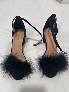 TOP Moda Black Feather Pom Ankle-Strap Block Heels